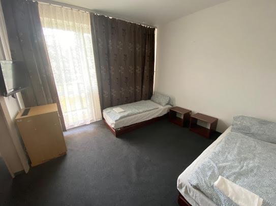 Aranypart Hostel Siofok Exterior photo